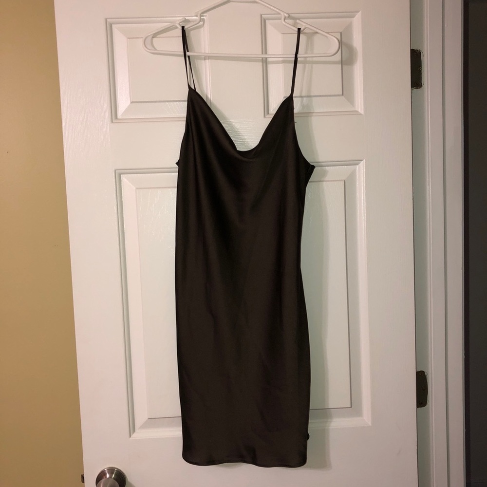 Like New cowl neck slip dress!